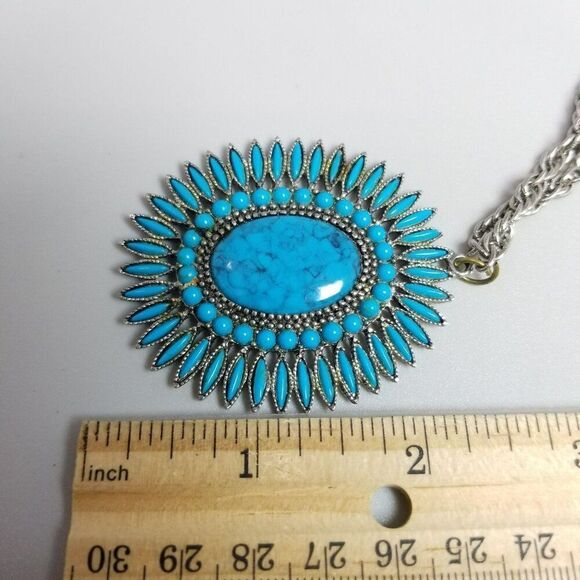 Vintage Faux Turquoise Radiant Oval Pendant and Long Silver Tone Chain, Estate - Picture 6 of 9